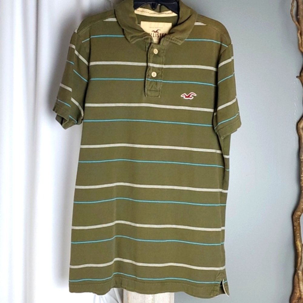 Men's Hollister olive striped short sleeve polo in size Large